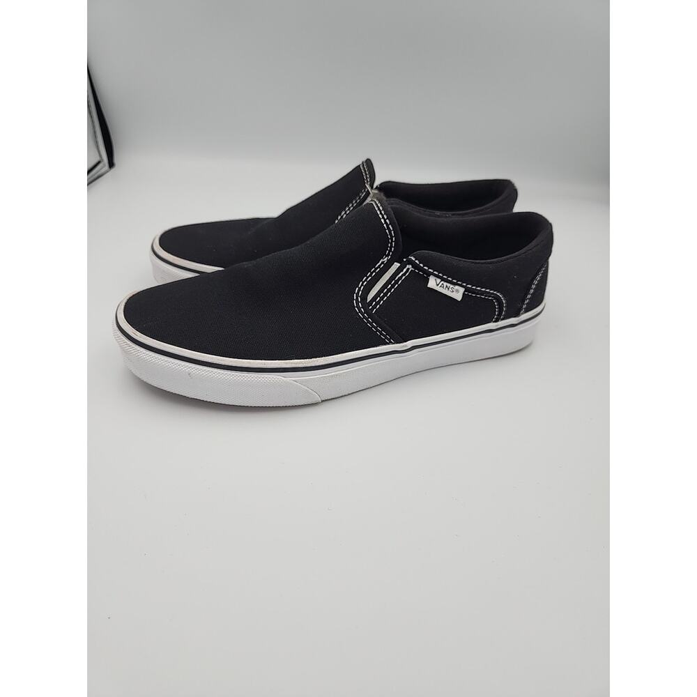 Vans Classic Slip-on Shoe Black/ White men's size 7.5/ Women‎ 9